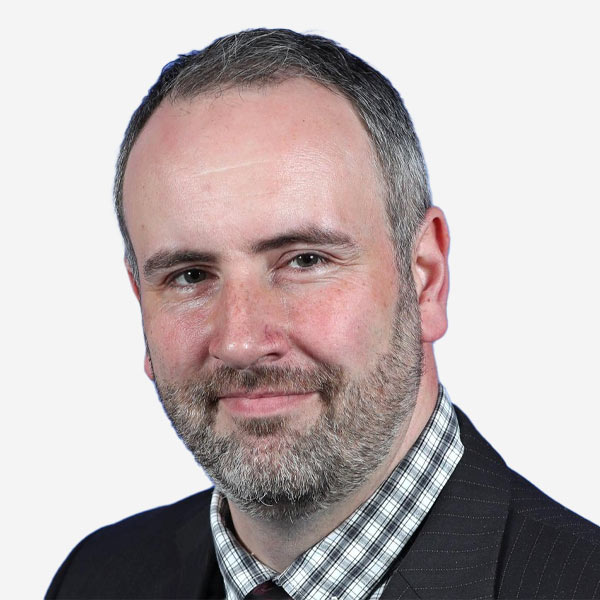 Simon Lee